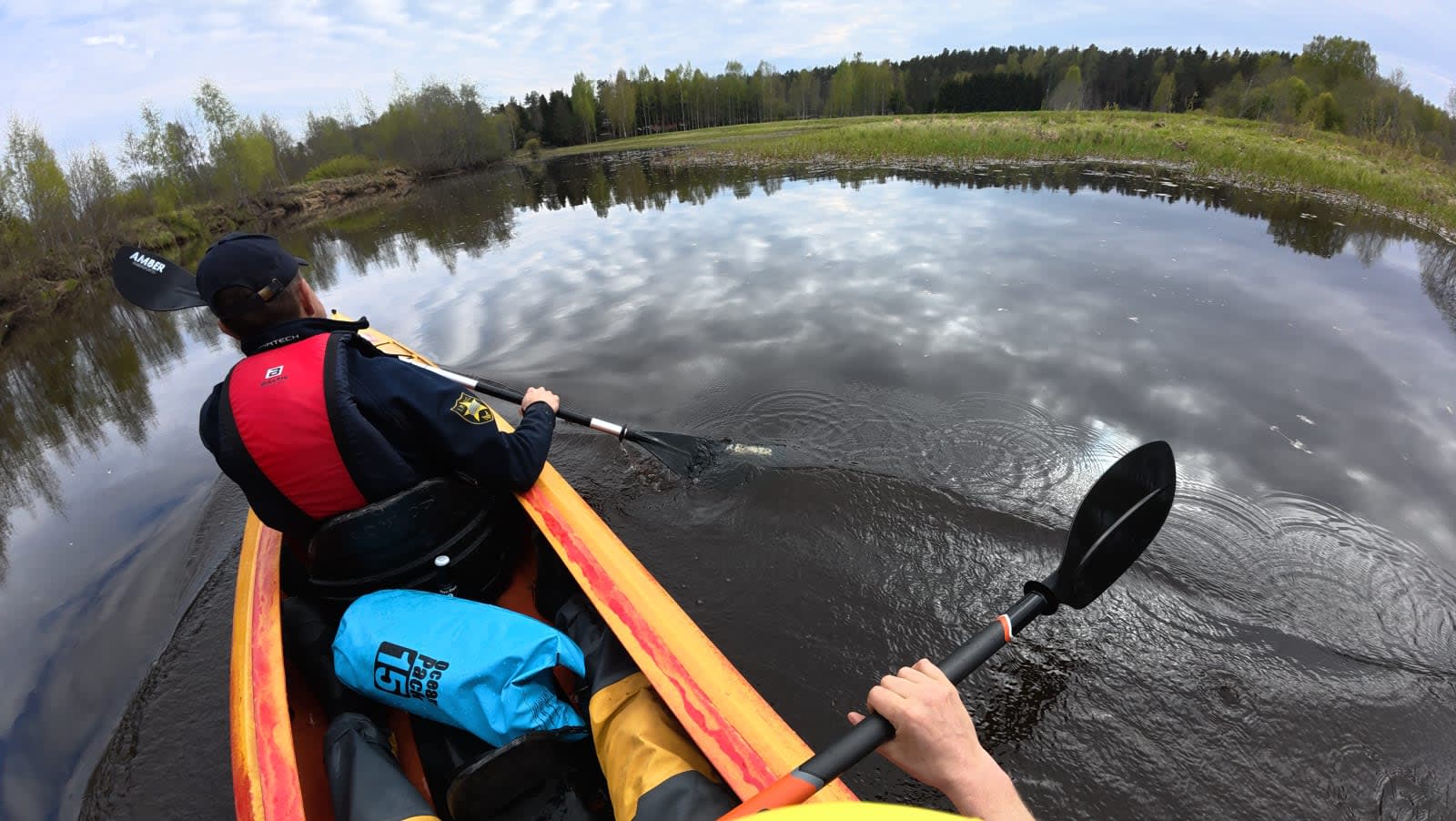 Rannapungerja River Kayak Tour – A Safe Water Adventure for Families and School Groups — photo 6