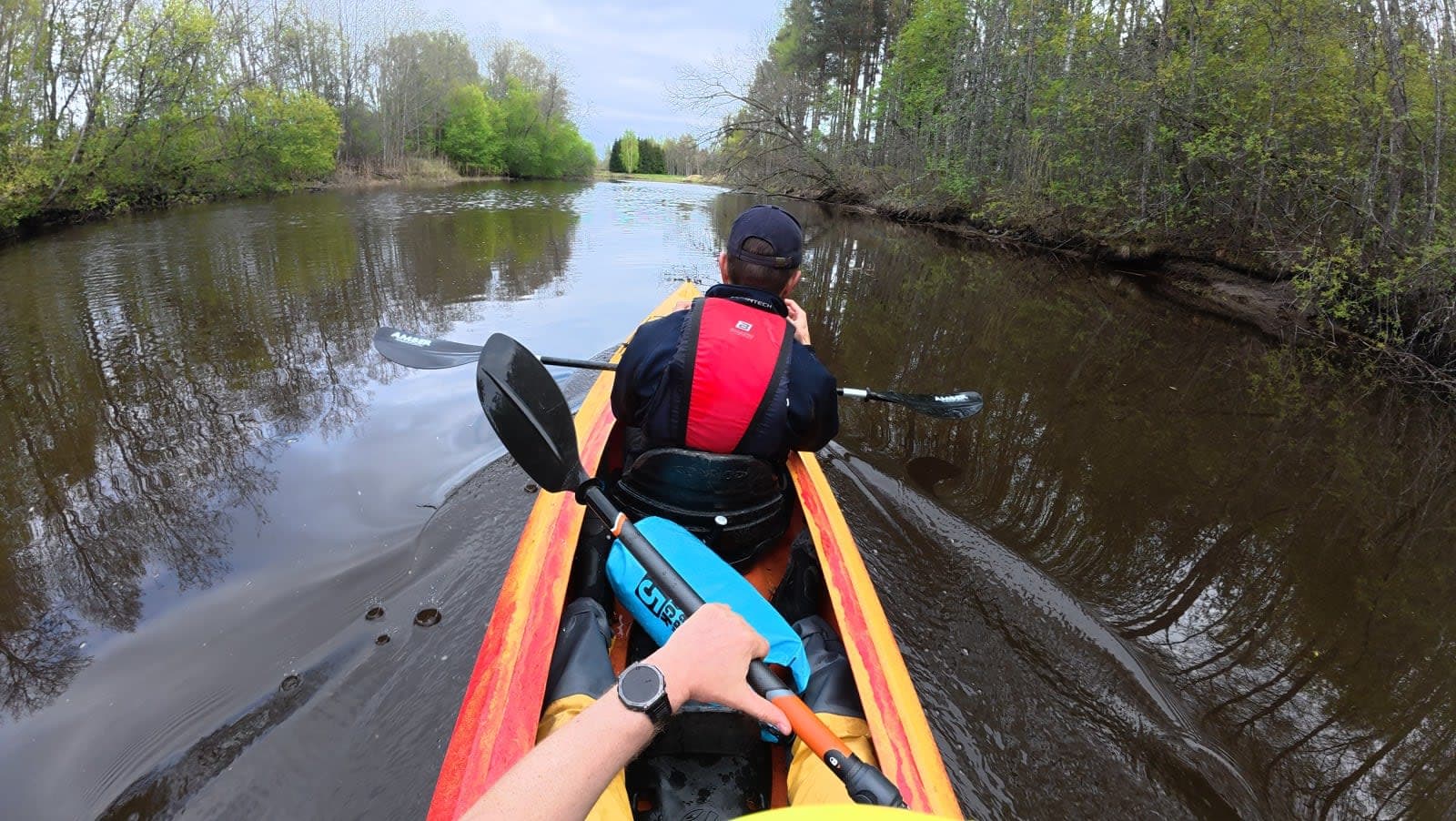 Rannapungerja River Kayak Tour – A Safe Water Adventure for Families and School Groups — photo 5