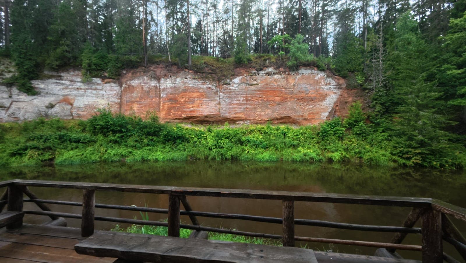 Natural amphitheatre platform on the Salaca riverbank